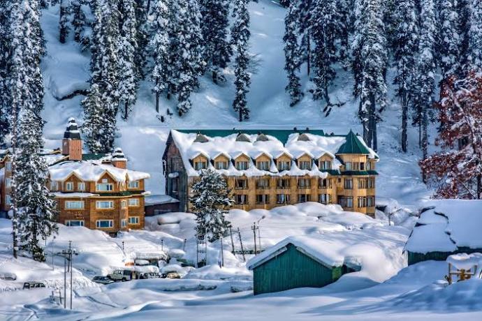 Amarnath Tour with Srinagar & Gulmarg